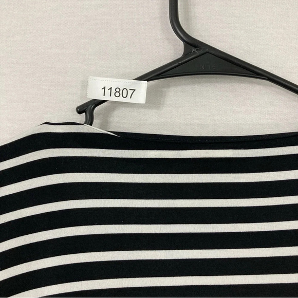 Chico's Striped Soft Stretch Grommet Detail Wide Sleeve Blouse size XL 3 - Picture 10 of 10